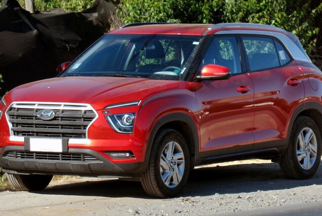 🚙  Hyundai Creta – Compact SUV for Rent